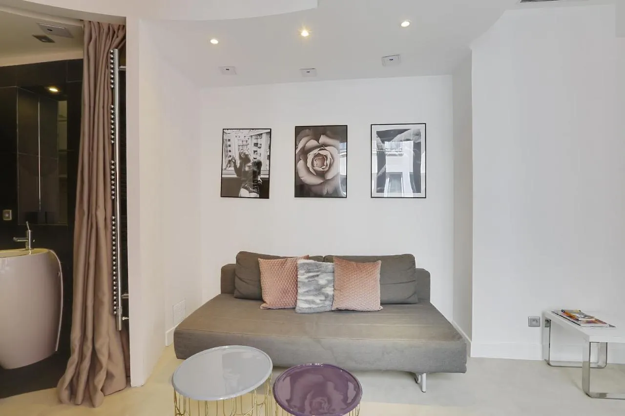 Guestready - Comfy Design Studio - Marais District Apartment *